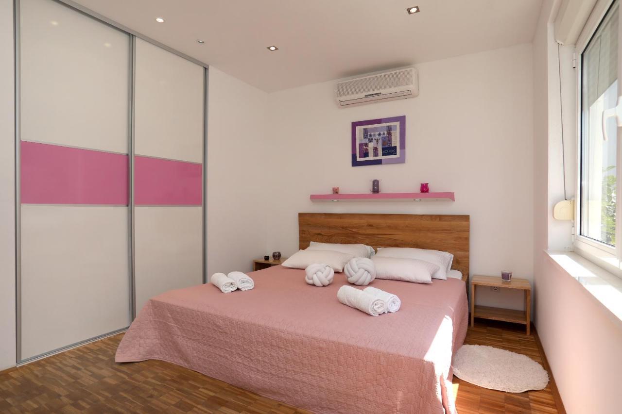 Apartments Vida Trogir Exterior photo